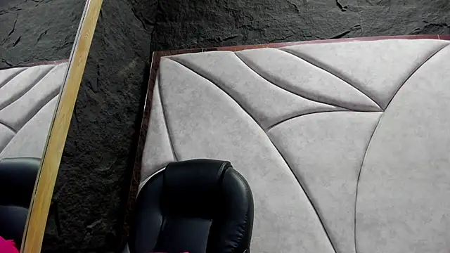 HornySlut69  online show from February 26, 5:56 pm