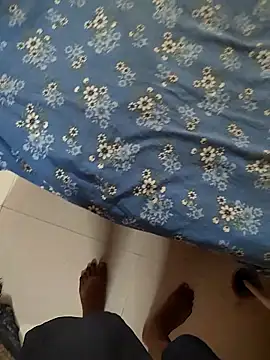 Snapshot of COUPLLE_VILLAGE chatting on September 9, 2:00 am COUPLLE VILLAGE online show from September 9, 2:00 am