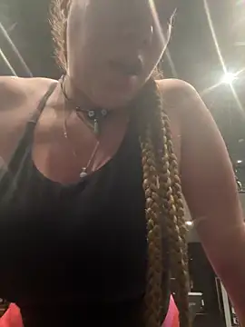 Snapshot of Bigbuttbrooklynn chatting on September 20, 12:58 pm Bigbuttbrooklynn online show from September 20, 12:58 pm