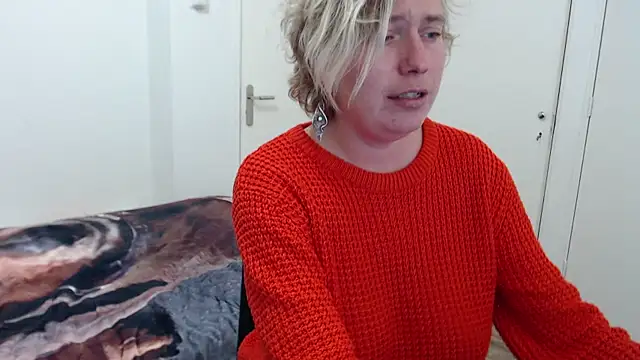 cumfun online show from November 19, 7:03 pm