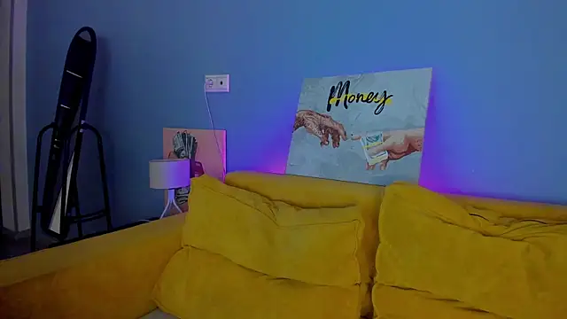 Patricia Cox online show from February 25, 6:50 pm