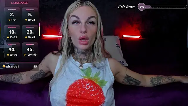 Snapshot of angel_devil_forever chatting on September 26, 9:01 pm angel devil forever online show from September 26, 9:01 pm