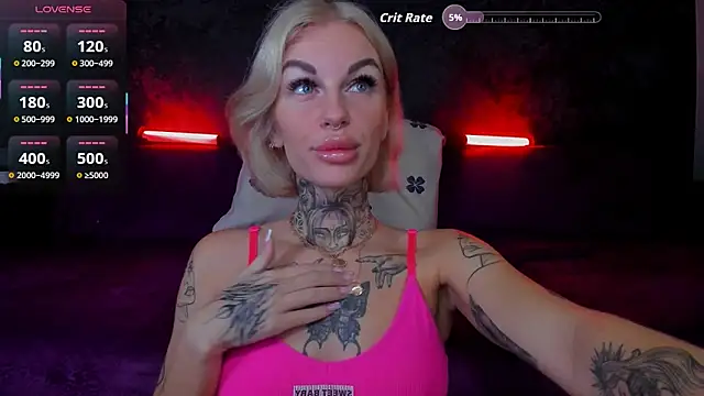 Snapshot of angel_devil_forever chatting on October 7, 10:47 pm angel devil forever online show from October 7, 10:47 pm