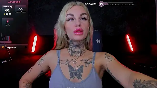 Snapshot of angel_devil_forever chatting on October 16, 10:56 pm angel devil forever online show from October 16, 10:56 pm