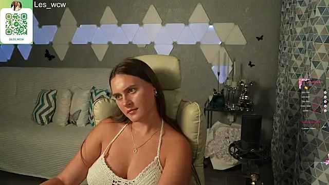 HarleyDeess online show from September 23, 2:21 am