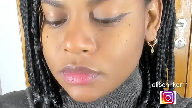 alison-ker3 online show from March 22, 11:05 am