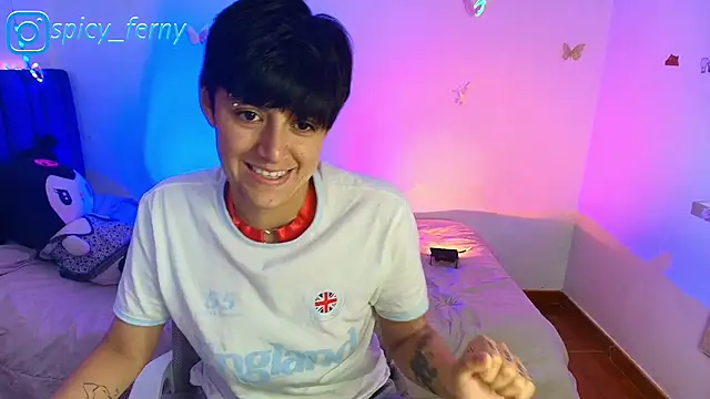 9 Fernanda 9 online show from July 17, 7:39 pm