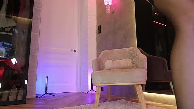 Snapshot of Tasha_Allas chatting on September 22, 10:35 am Tasha Allas online show from September 22, 10:35 am