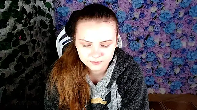 IxxiLiana online show from September 19, 5:06 am