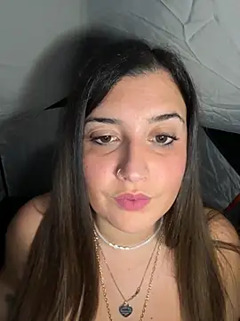 Snapshot of Novababy18 chatting on October 24, 9:44 pm Novababy18 online show from October 24, 9:44 pm