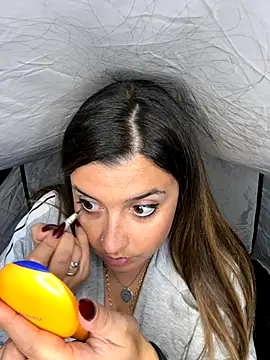 Snapshot of Novababy18 chatting on October 3, 10:59 pm Novababy18 online show from October 3, 10:59 pm