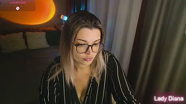 Snapshot of LancasterLady chatting on September 30, 3:39 pm LancasterLady online show from September 30, 3:39 pm