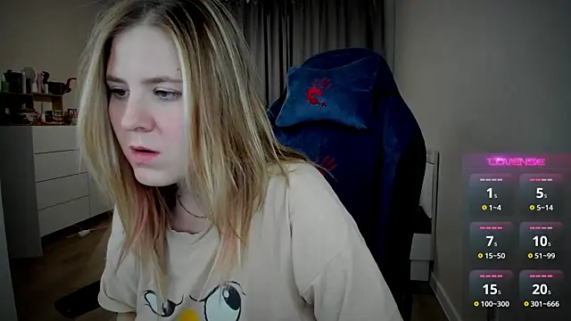 Snapshot of Olivia_Munk chatting on September 25, 7:29 am Olivia Munk online show from September 25, 7:29 am