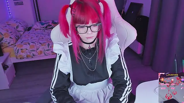 Snapshot of Yumi_Youkai chatting on September 18, 7:56 pm Yumi Youkai online show from September 18, 7:56 pm