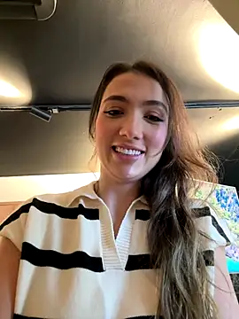 Snapshot of AnnaCastillo_ chatting on October 4, 10:58 pm AnnaCastillo  online show from October 4, 10:58 pm