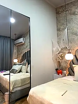 Snapshot of AnnaCastillo_ chatting on October 17, 8:45 pm AnnaCastillo  online show from October 17, 8:45 pm