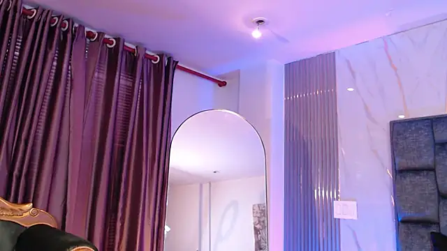 Snapshot of WildyTemping chatting on September 17, 8:40 pm WildyTemping online show from September 17, 8:40 pm