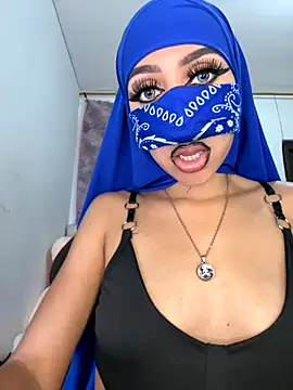 Snapshot of _alabina_ chatting on October 21, 7:18 pm alabina online show from October 21, 7:18 pm