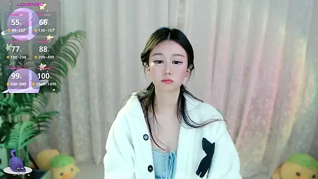 Aimee-520 online show from January 10, 7:46 am