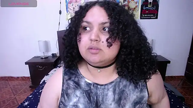 luisianacoxx online show from September 26, 2:42 am