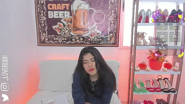 Snapshot of loverubii chatting on October 5, 11:26 am loverubii online show from October 5, 11:26 am