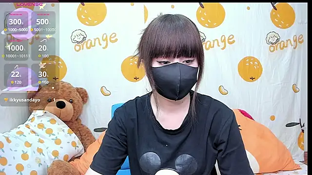 Snapshot of alonelove__ chatting on October 14, 2:58 am alonelove online show from October 14, 2:58 am