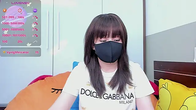 Snapshot of alonelove__ chatting on September 29, 7:24 am alonelove online show from September 29, 7:24 am