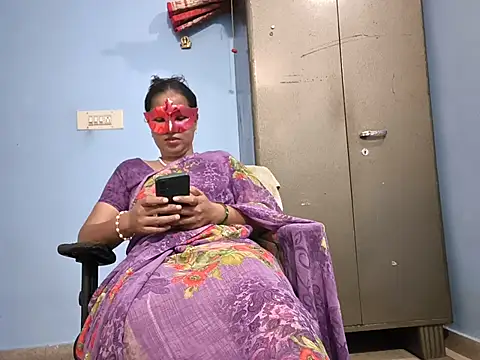 SANJU5888 online show from July 3, 7:14 am