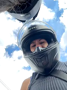 Snapshot of dominantandsubmissiveshow chatting on October 7, 7:51 pm dominantandsubmissiveshow online show from October 7, 7:51 pm