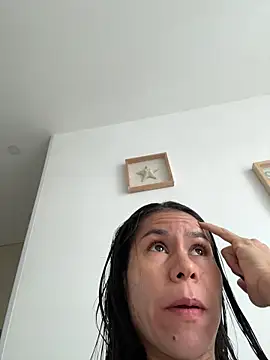 Snapshot of dominantandsubmissiveshow chatting on October 18, 9:05 pm dominantandsubmissiveshow online show from October 18, 9:05 pm