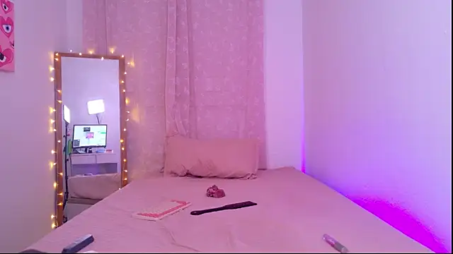 Mar 333 online show from April 5, 7:07 am