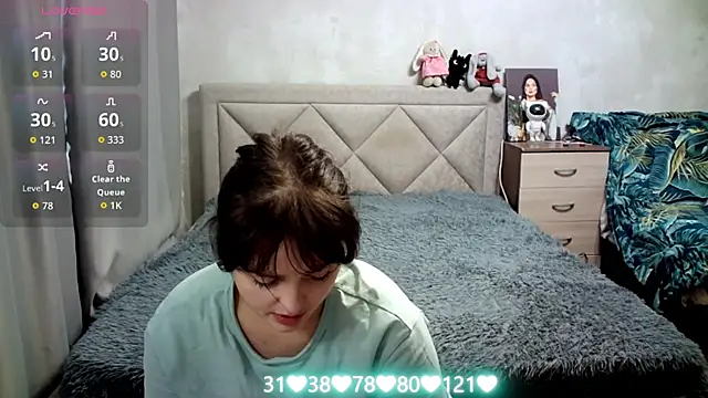 Snapshot of juliettkalen chatting on September 15, 5:27 am juliettkalen online show from September 15, 5:27 am