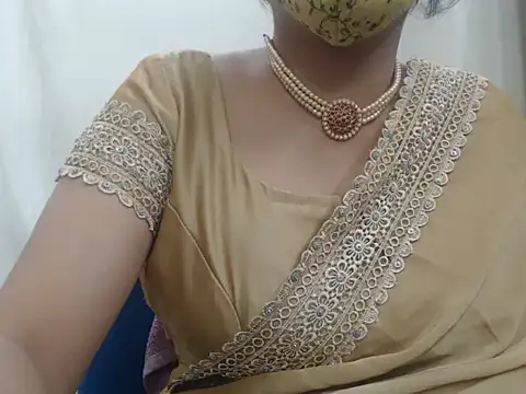 Lovely Siri 23 online show from November 18, 12:44 am