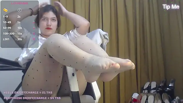 Snapshot of ammarahot7777 chatting on October 5, 2:05 am ammarahot7777 online show from October 5, 2:05 am