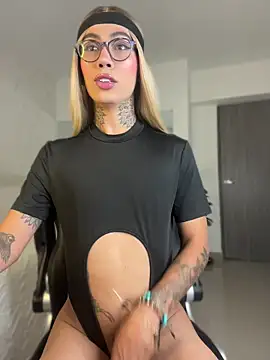 Miss sagitario online show from April 7, 12:07 pm