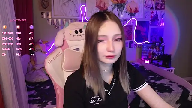 evierosen online show from April 11, 8:34 pm