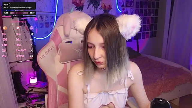 Snapshot of evierosen chatting on October 13, 9:50 pm evierosen online show from October 13, 9:50 pm