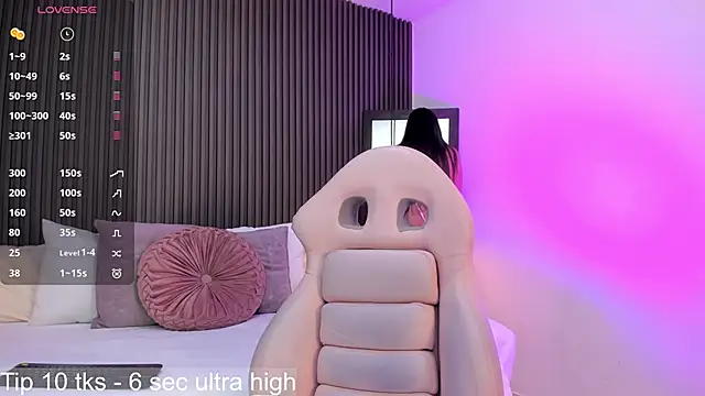 Snapshot of pervert_lizza chatting on October 21, 11:36 am pervert lizza online show from October 21, 11:36 am