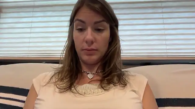 Milfywaysx online show from September 25, 8:06 pm