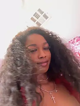 mismialove online show from February 9, 8:49 am