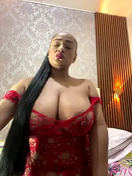 Snapshot of sofia_xxx02 chatting on October 2, 12:21 pm sofia xxx02 online show from October 2, 12:21 pm