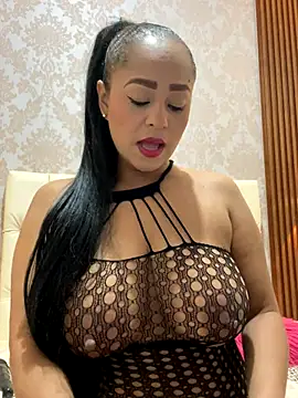 Snapshot of sofia_xxx02 chatting on September 30, 12:11 pm sofia xxx02 online show from September 30, 12:11 pm