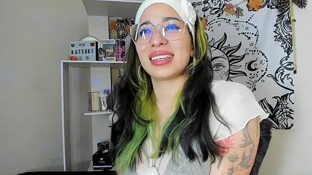 Laughing Naty online show from October 25, 2:41 am