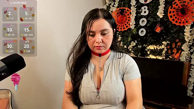 Snapshot of ainohacarter_89 chatting on October 7, 1:32 am ainohacarter 89 online show from October 7, 1:32 am