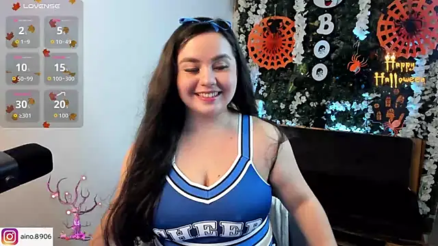 Snapshot of ainohacarter_89 chatting on October 21, 11:31 pm ainohacarter 89 online show from October 21, 11:31 pm