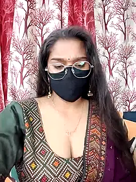 Jasmine jaaan online show from October 13, 5:10 am